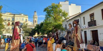 Patraix celebra sus fiestas populares de 2026 en Valencia con más de dos semanas de música, pólvora, gastronomía y actividades gratuitas