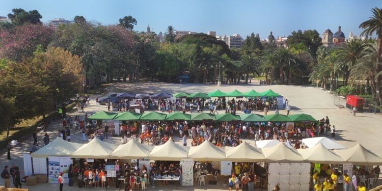 La Nit Europea de la Investigació llena este viernes los Jardines de Viveros de ciencia gratuita para todos los públicos