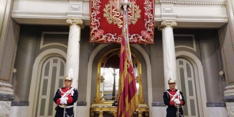 La Reial Senyera y la espada de Jaume I se exhibirán juntas en Valencia antes del 9 d’Octubre por el 750 aniversario de la muerte del Conqueridor