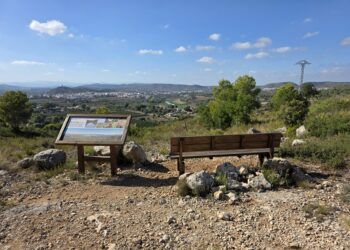 La Serreta del Real, una sencilla ruta cerca de Valencia con vistas espectaculares al valle del Magro