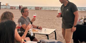 VINEVENT llega a Gandía con cuatro planes para disfrutar del vino DO Utiel-Requena junto al Mediterráneo