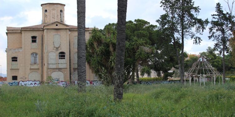 El Casino del Americano de Benicalap avanza hacia su rehabilitación como escuela de agricultura urbana con un proyecto de 6,4 millones de euros