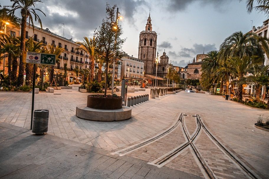 Valencia celebra este domingo un concierto gratuito de Hakuna en la plaza de la Reina con una mascletà de 24 kilos de pólvora