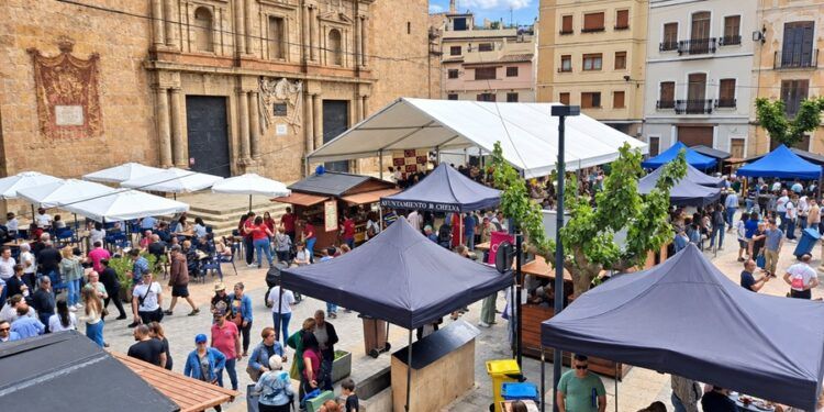 Chelva acoge la Feria del Alto Turia con productos locales, catas, música, visitas guiadas y gastronomía popular