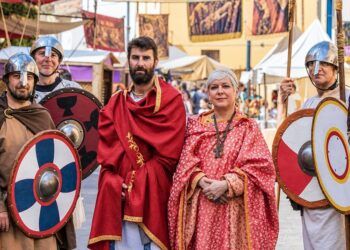 Riba-roja de Túria regresa a la época visigoda con la gran Festa del Dux y recupera la Ofrena al Riu Túria