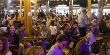 Alzira prepara una nueva edición de su gran feria comercial con más de 100 expositores, zona de tapas, motor y actividades para todos los públicos