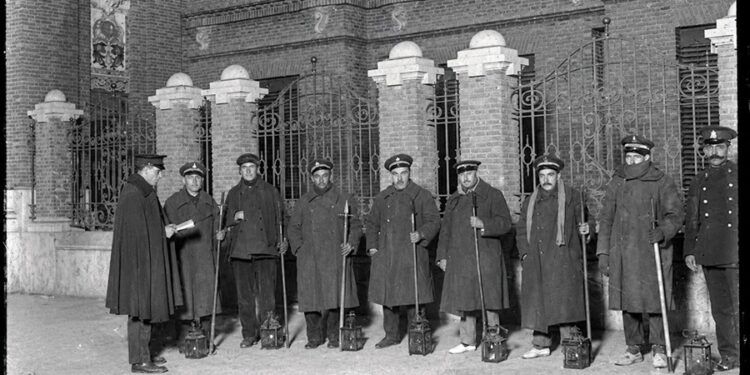 Joaquín Manuel Fos, el valenciano que fingió su muerte para espiar la industria de la seda en Europa y traer a Valencia el secreto de los moarés