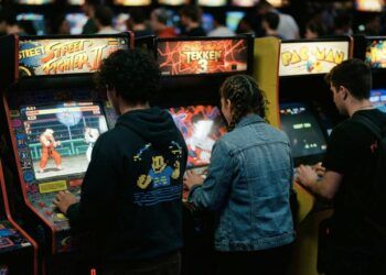La gran cita gratuita del videojuego clásico vuelve a Torrent con dos días de máquinas arcade, consolas y cultura retro