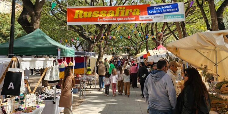 Russafira vuelve a Valencia con su Festa de les Ànimes: habrá mercado artesanal, cuentos, talleres y un gran pasacalle de las almas