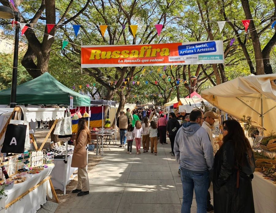 Russafira vuelve a Valencia con su Festa de les Ànimes: habrá mercado artesanal, cuentos, talleres y un gran pasacalle de las almas