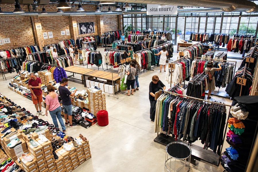 El mercado efímero de moda más grande de Valencia vuelve este otoño con más de 25.000 prendas con hasta un 70 % de descuento