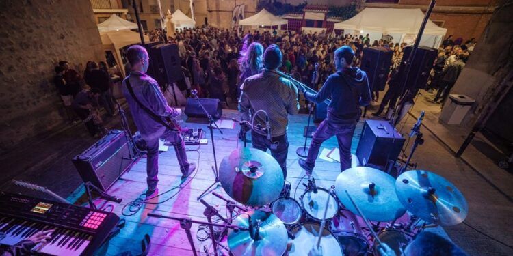 Vinos, tapas, embutidos y música en Tasta la Font 2026, la gran cita gastronómica de La Font de la Figuera